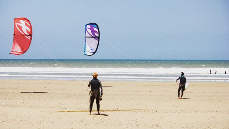 Kitesurf lessons Essaouira Lovingsurf school Morocco