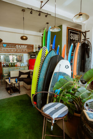 planche de surf y kite a ecole de surf a essaouira maroc Loving Surf